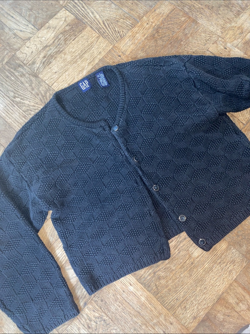 Black gap cardigan size small
